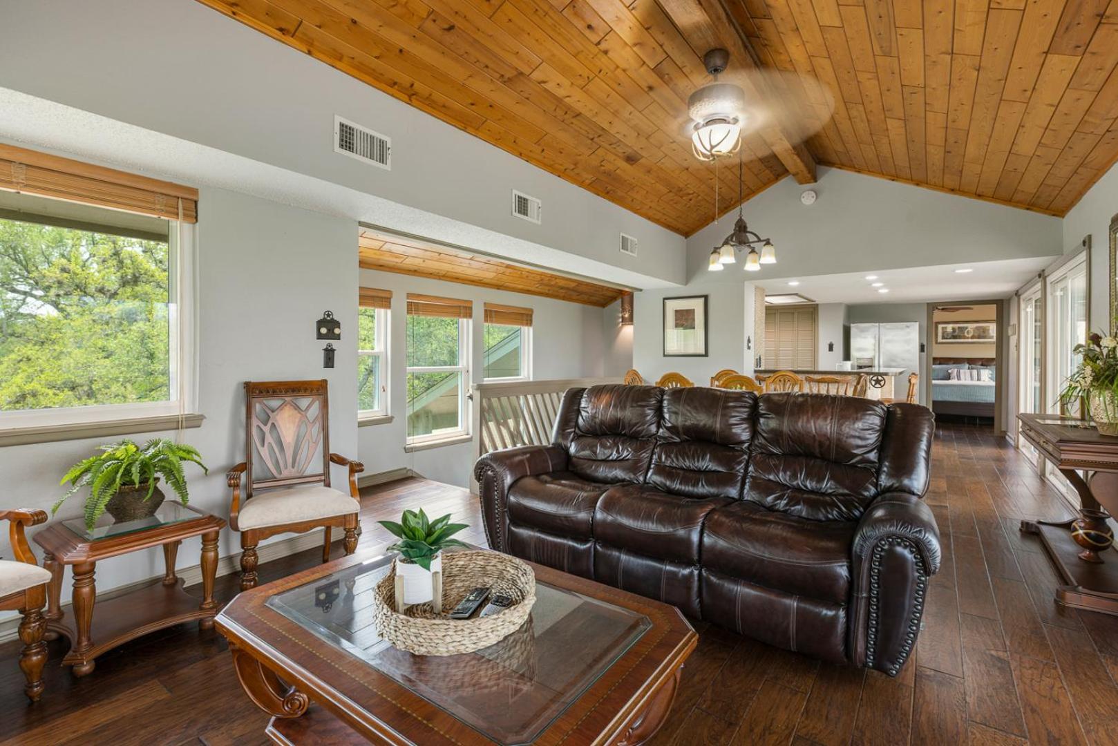Spicewood Wine Country Retreat - With A Lake View! מראה חיצוני תמונה