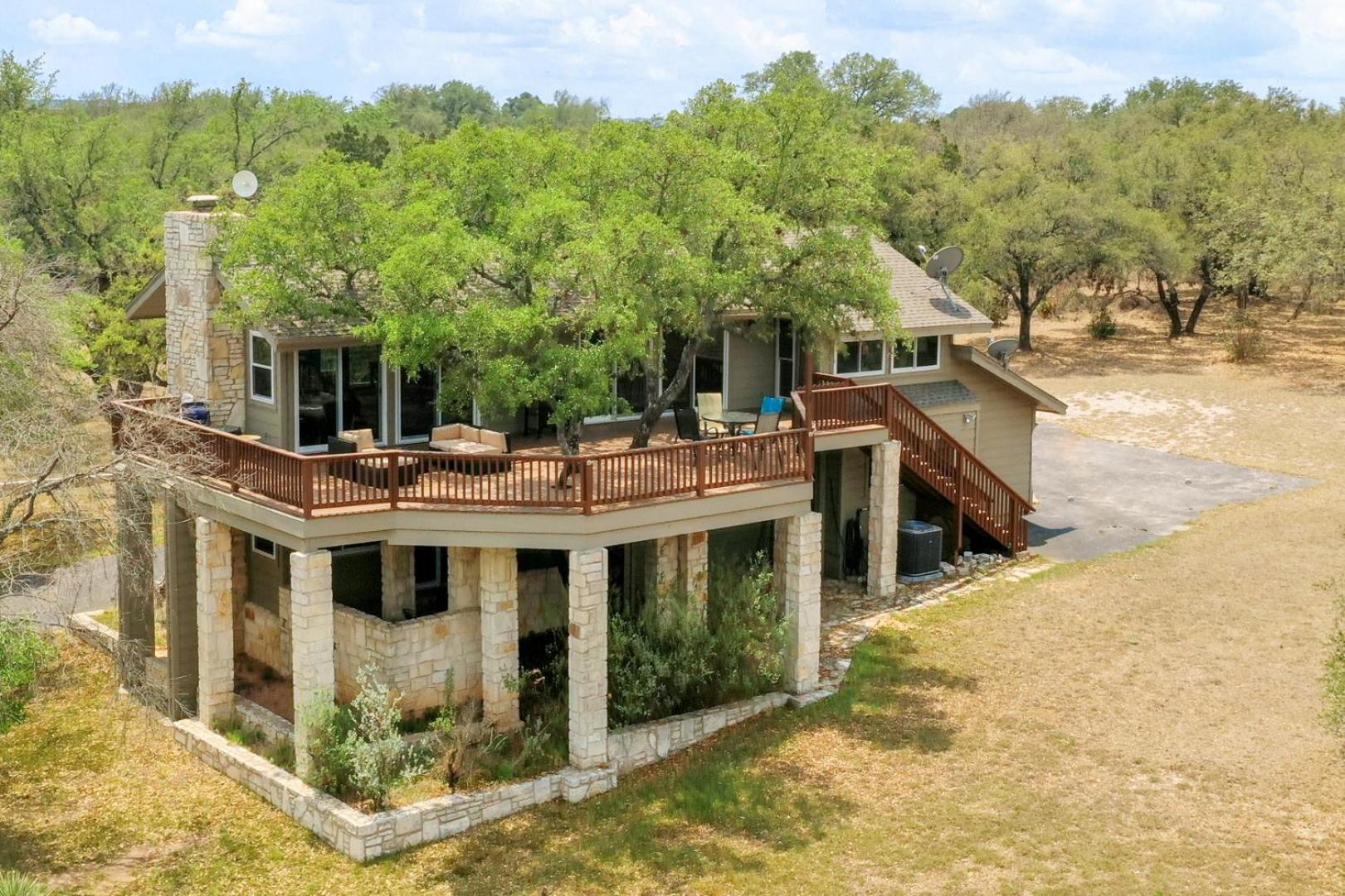 Spicewood Wine Country Retreat - With A Lake View! מראה חיצוני תמונה